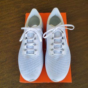 Nike Womens Air Zoom Pegasus 37